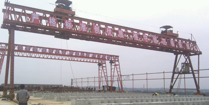 低價(jià)轉(zhuǎn)讓的二手龍門(mén)吊值得購(gòu)買(mǎi)嗎？有什么注意事項(xiàng)？