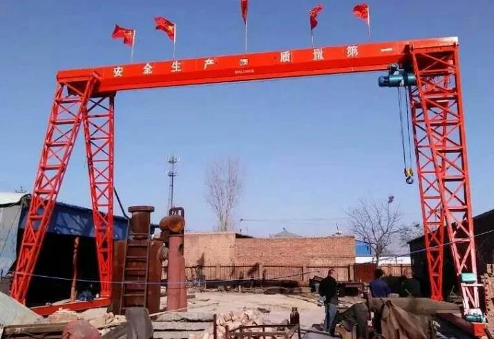 MHGY10噸上包下花葫蘆龍門軌道有安裝標準嗎？都有幾種方法？